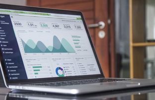 Generate leads through social media